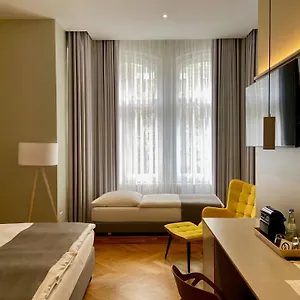 38 *** Berlijn