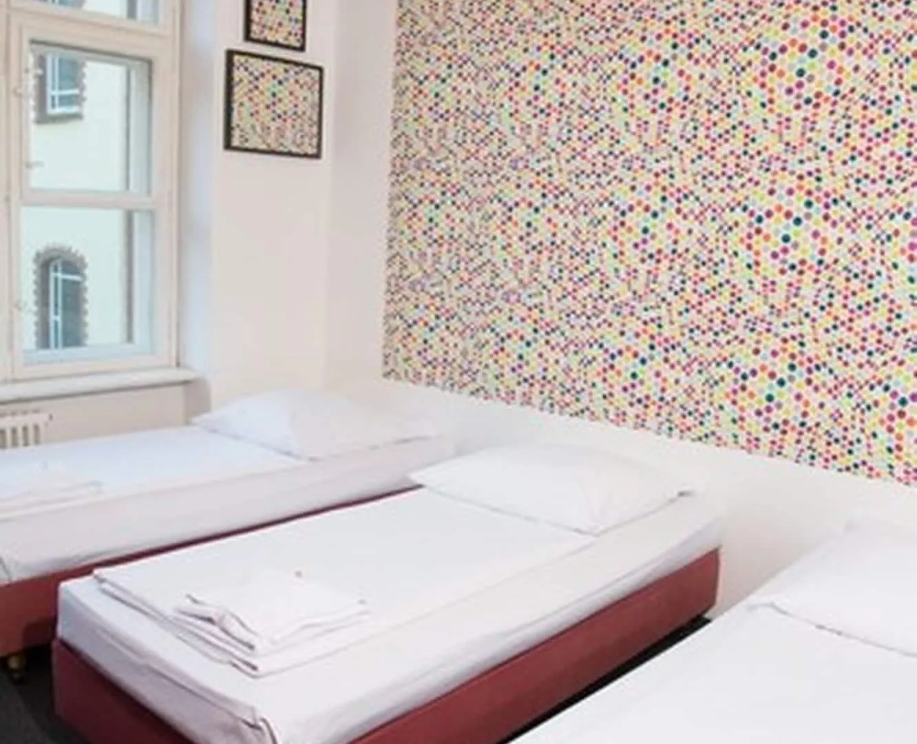 Hotel 103 Berlin 2*,