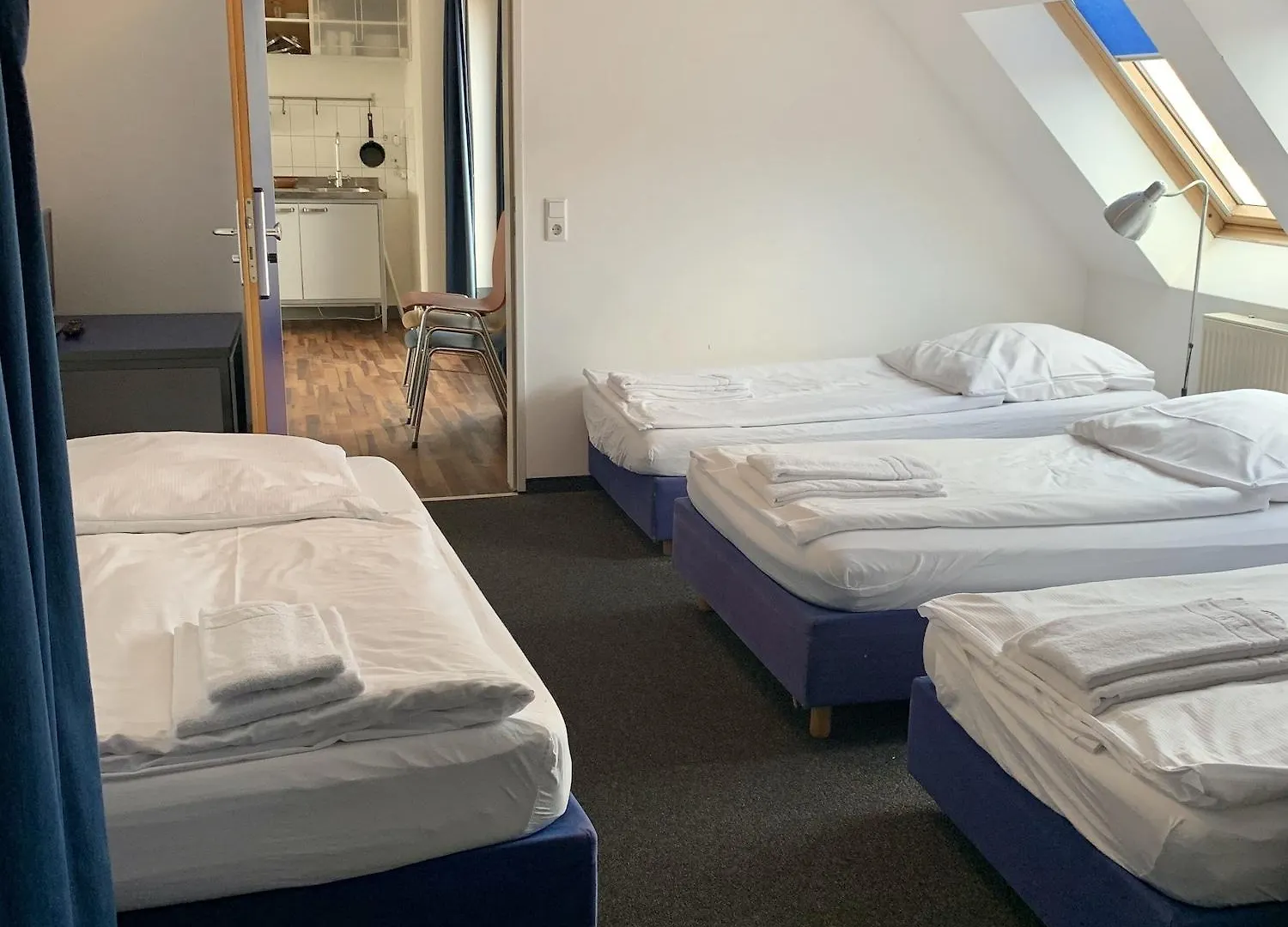 Hotel 103 Berlin 2*,